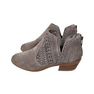 Vince Camuto Prasata Suede Ankle Boots / Women’s Size 10